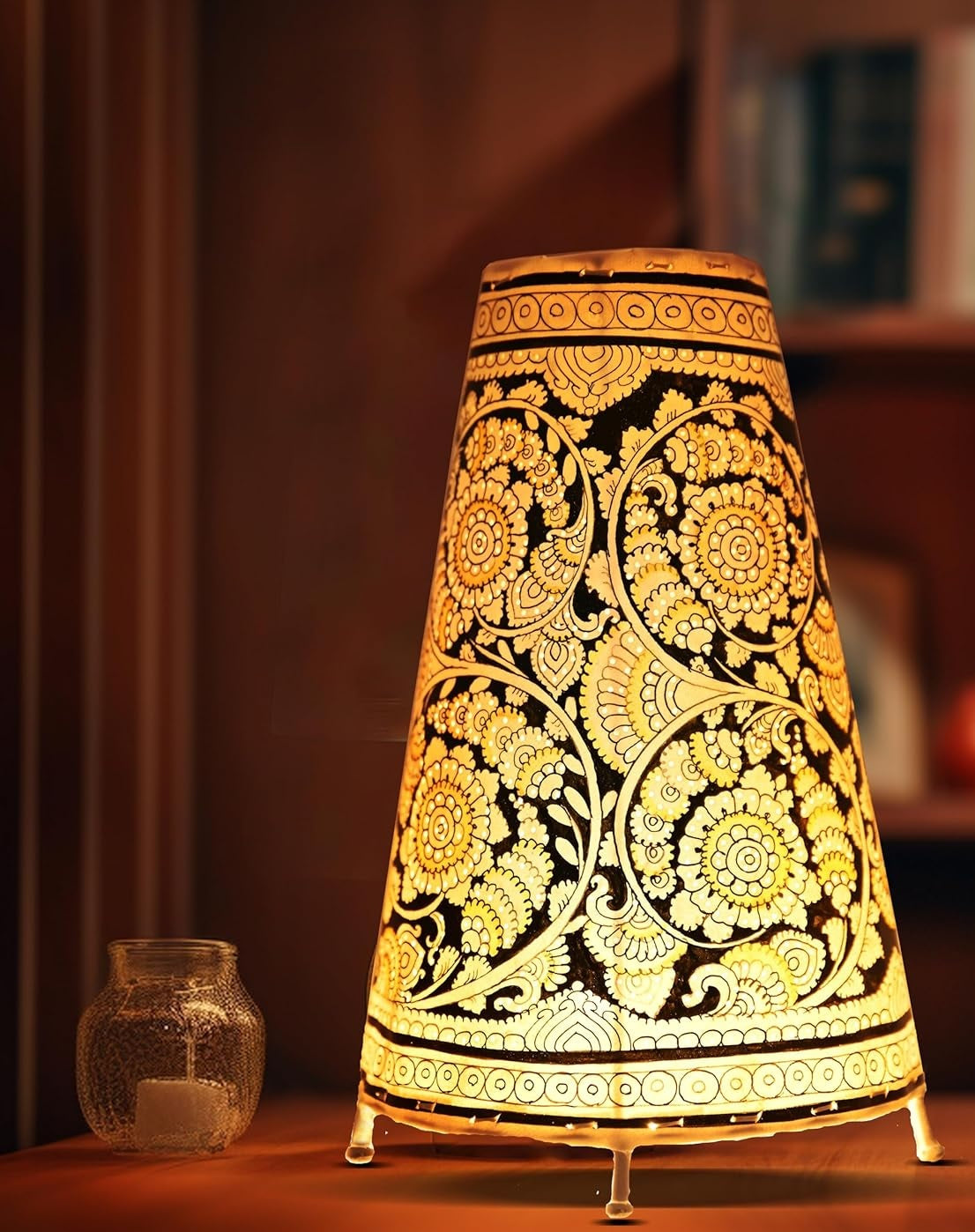 Hand Crafted Showpieces