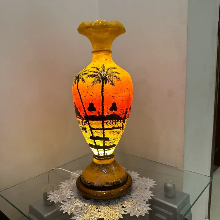 ہاتھ سے تیار کردہ اونٹ کی جلد کے گلدان کی شکل کا لیمپ 